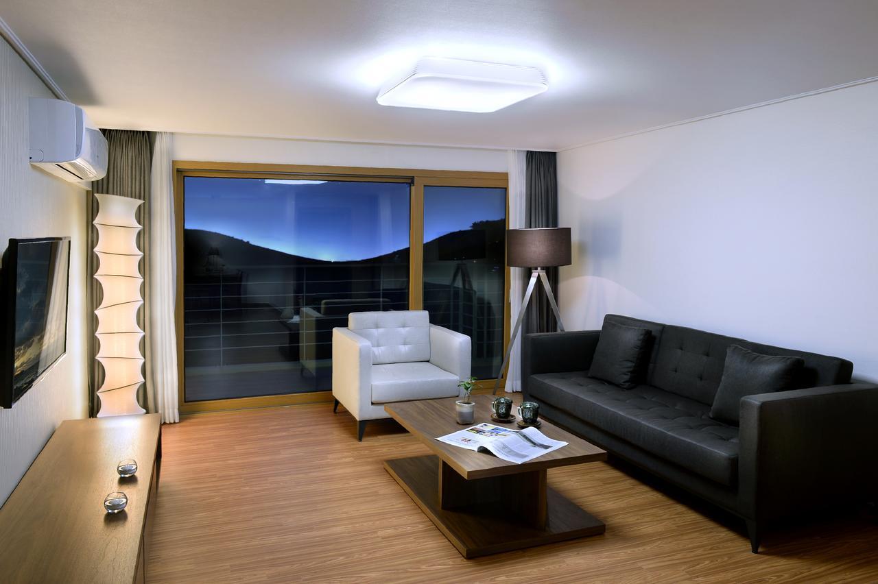 Hotel Jeju Aerospace 4*